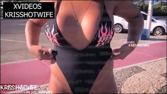 Kriss Hotwife Se Exibindo Na Orla De Salvador Só De Maiô Socado No Rabo